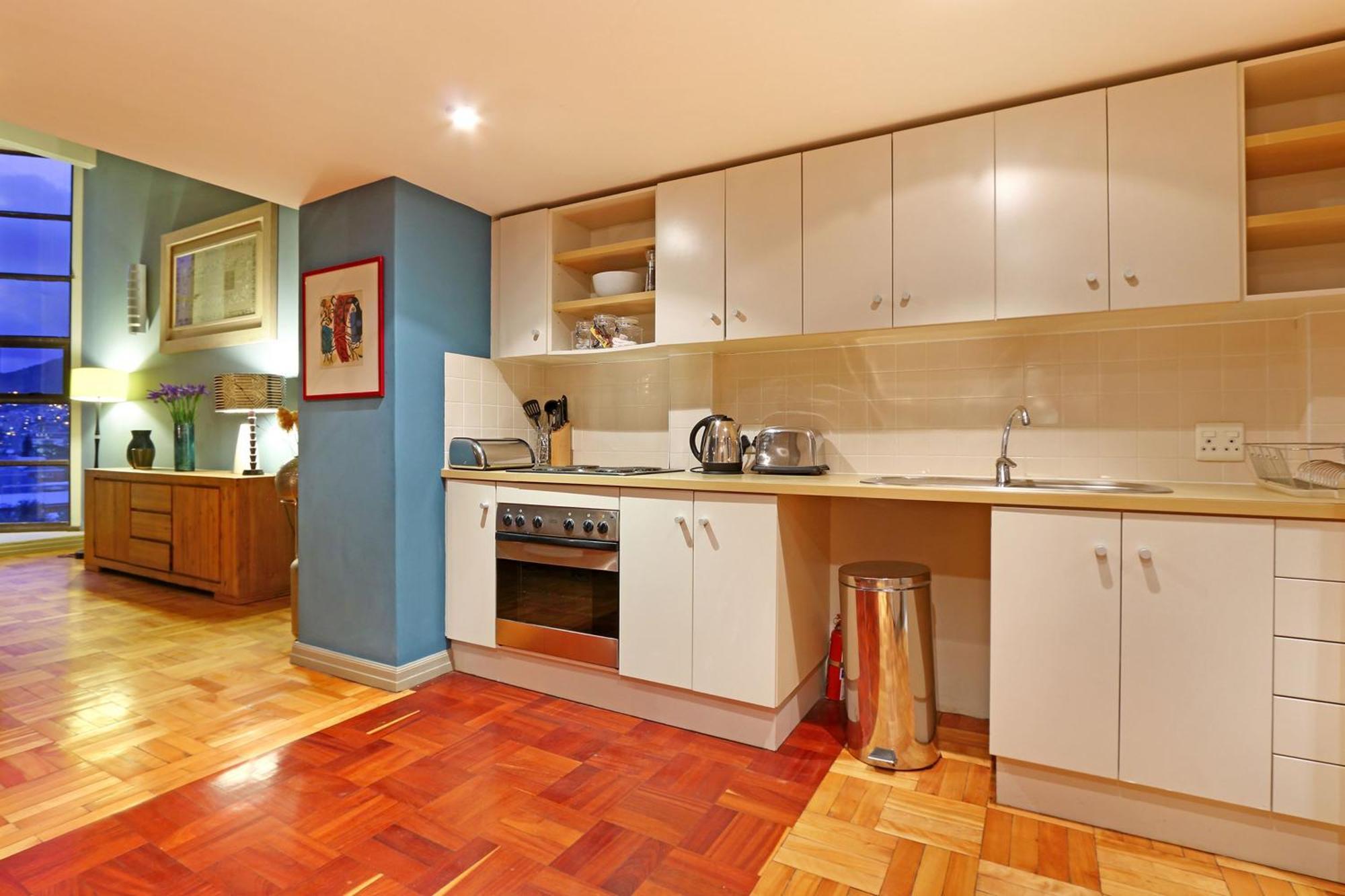 Cape Eazi Stayz Mutual Apartments Cape Town Room photo