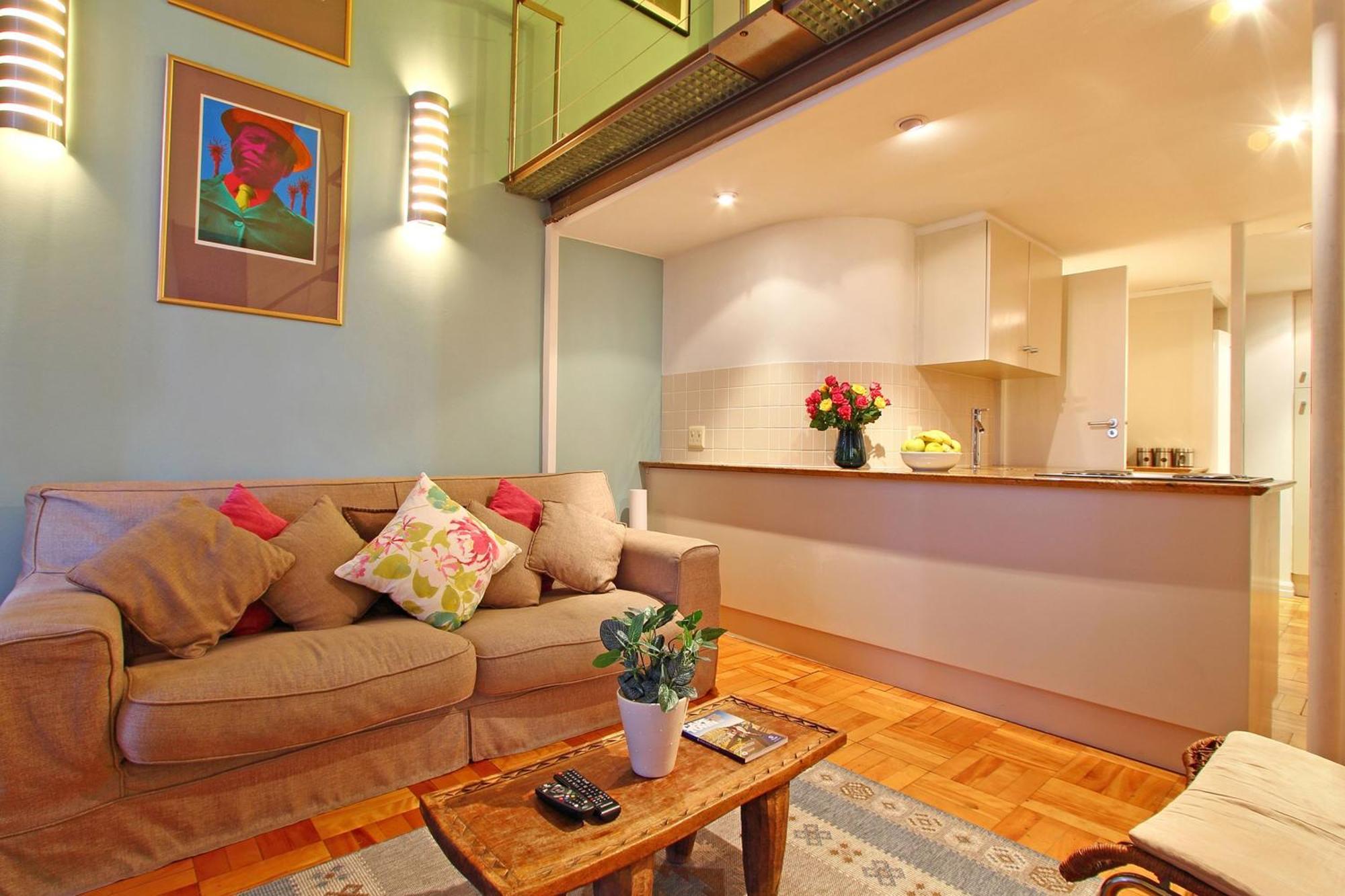 Cape Eazi Stayz Mutual Apartments Cape Town Room photo